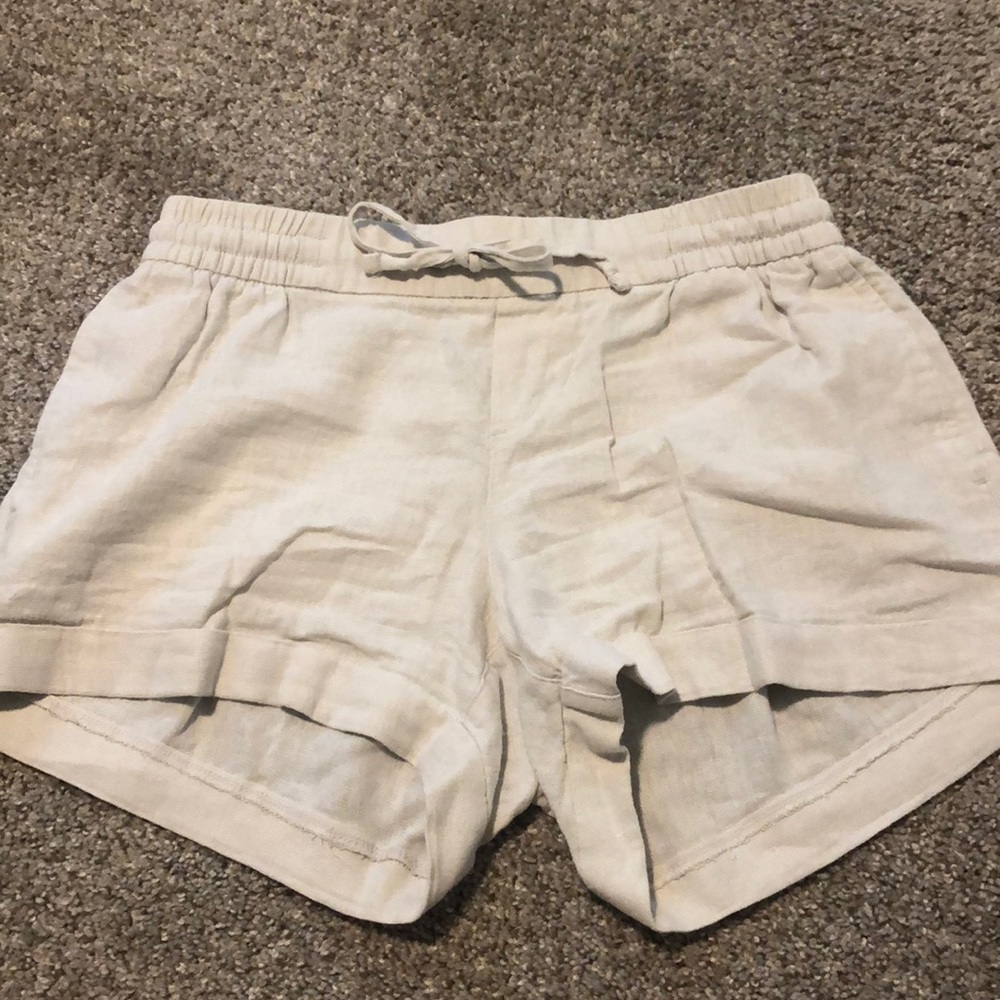 Linen shorts